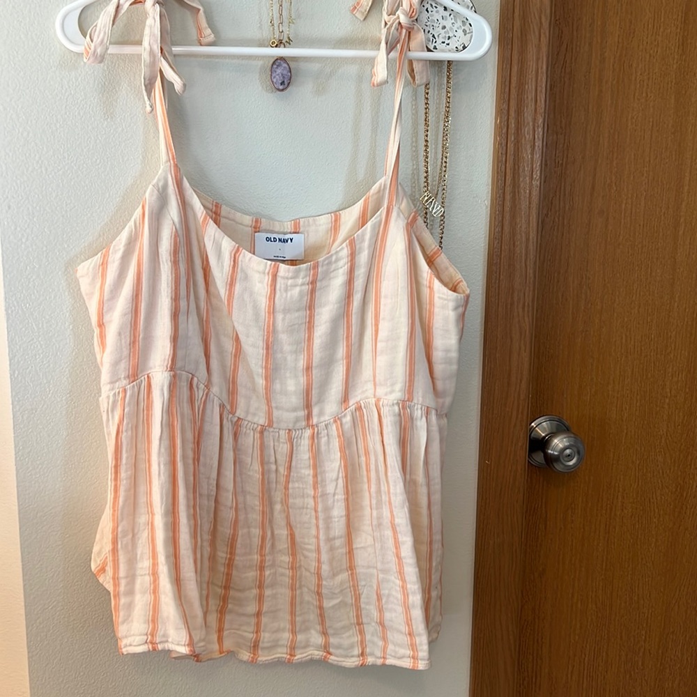 Old Navy tie shoulder tank top
